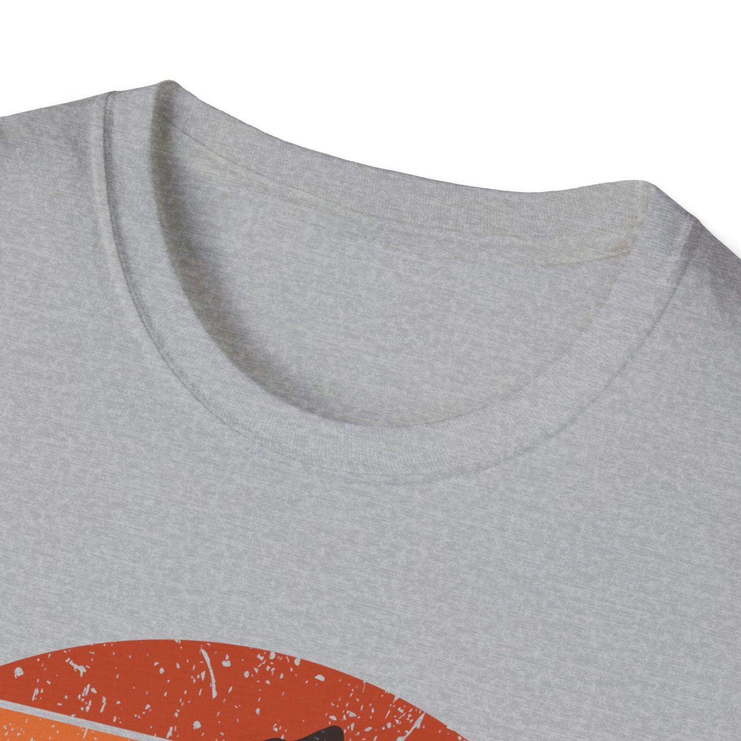 Retro Sunset Golden Retriever Unisex T-Shirt
